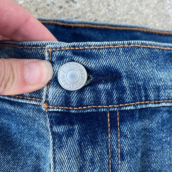 Brand new Levi’s 511 shorts - Picture 2 of 16